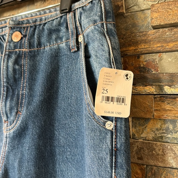 NWT Free People Harlow Mid Rise Wide Leg jeans 💙 - Picture 4 of 5